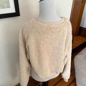 Hippie Rose Pullover size medium. Super soft and comfortable. New without tags.